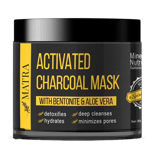 Activated Charcoal Mask with Bentonite Powder and Aloe Vera for pore minimizing, blackhead removal and complexion brightening