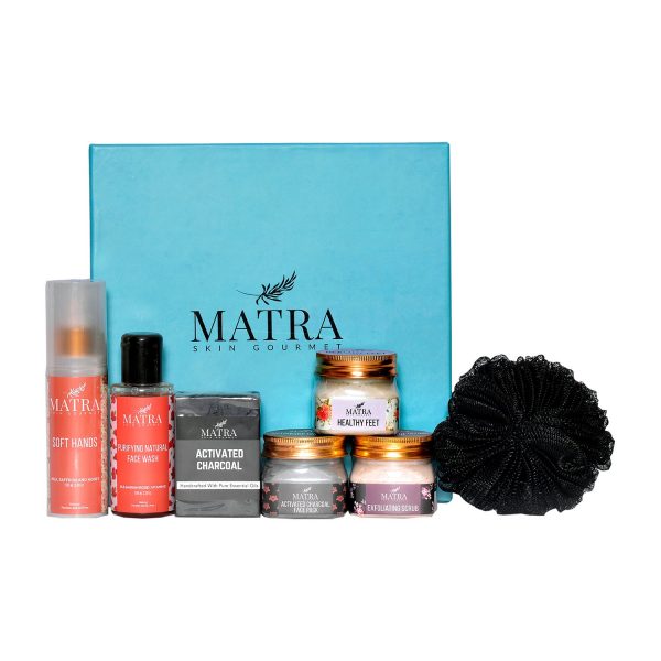 Matra Naturals Daily Essentials Luxury Skincare Hamper Gift Set - Bath and Beauty Box, Perfect Gift for all occasions - Birthdays, Anniversary, Weddings, Men, Women
