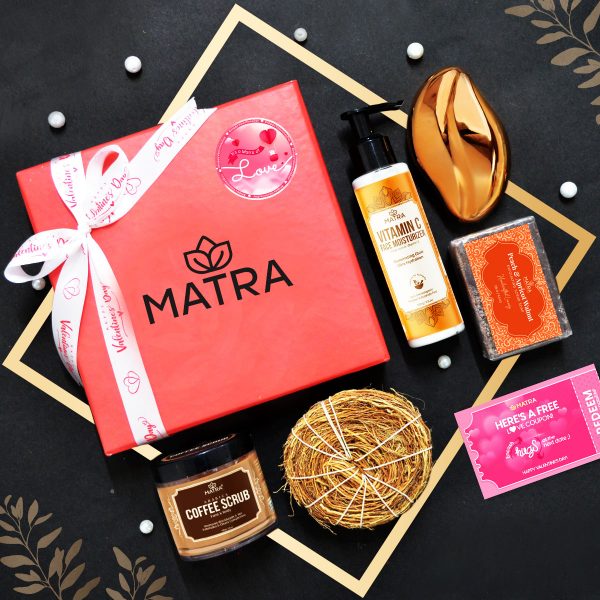 Matra Kiss & Tell Valentine's Day Bodycare & Spa Essentials Hamper