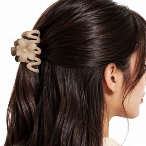 Alternative view of Matra Hair Claw Clips Clutcher Zig Zag Korean Flower Accessory Medium Wavy Clutches (Any Color, 2Pc)